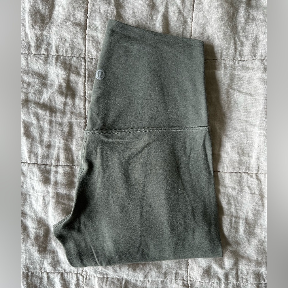 Lululemon Align Pant 28" Grey Sage size 4 leggings